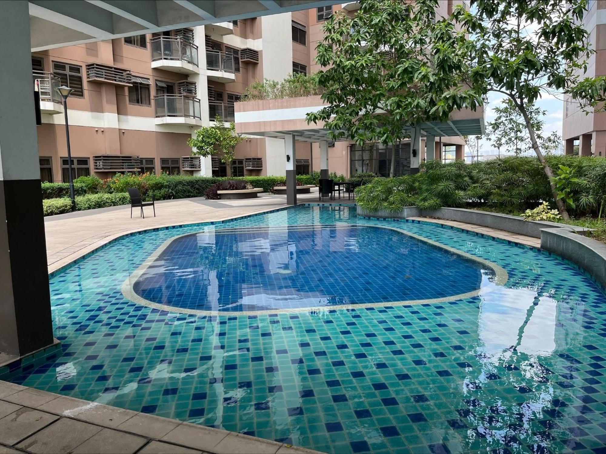 Bayfront - Near Airport, Moa, Picc, Star City, Manila Bay - Pet-Friendly With Fast Wifi, Netflix & Pool Access ปาไซ ภายนอก รูปภาพ