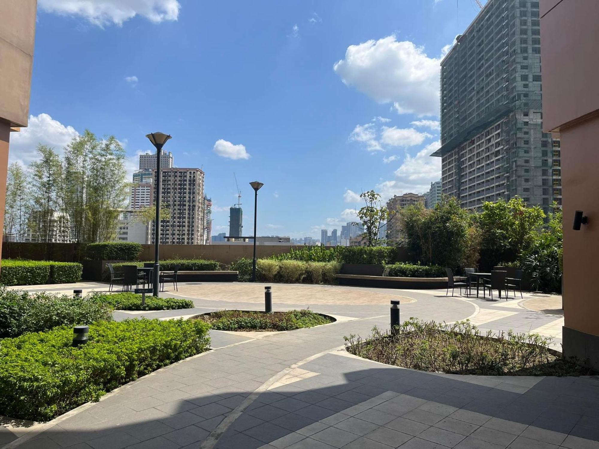 Bayfront - Near Airport, Moa, Picc, Star City, Manila Bay - Pet-Friendly With Fast Wifi, Netflix & Pool Access ปาไซ ภายนอก รูปภาพ